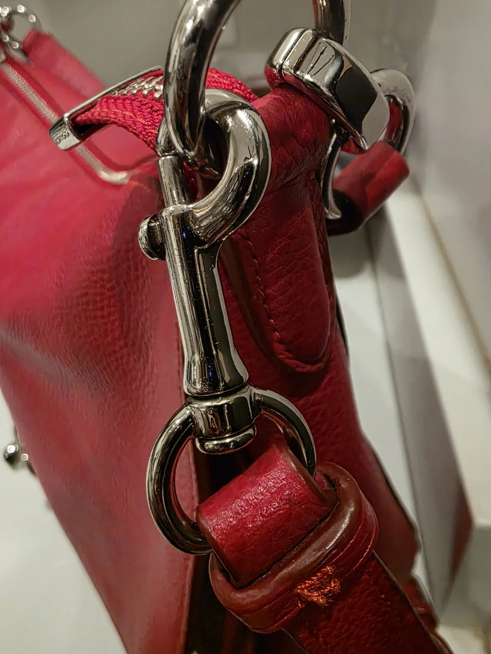 Coach Red Turnlock Hobo # 36862 2 Way Carry
